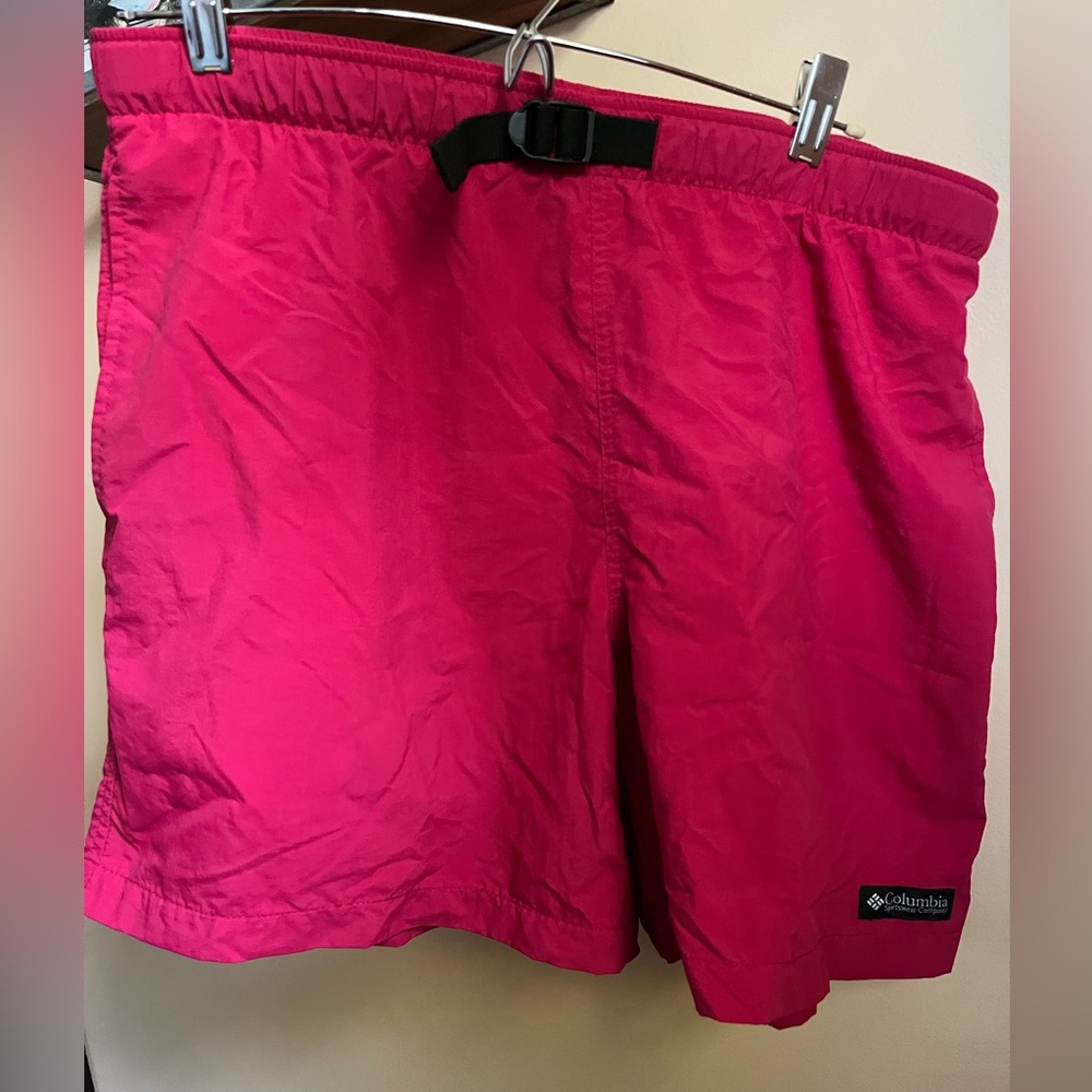 Columbia hiking shorts